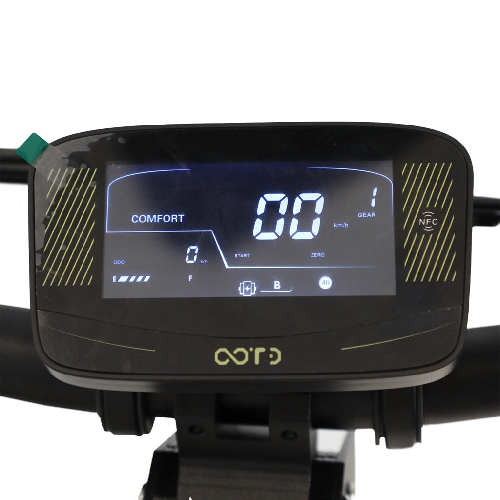 OOTD T30 – Monopattino elettrico