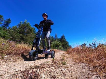 OOTD T30 – Monopattino elettrico